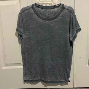 Comfy tee, fits big, smoke free home